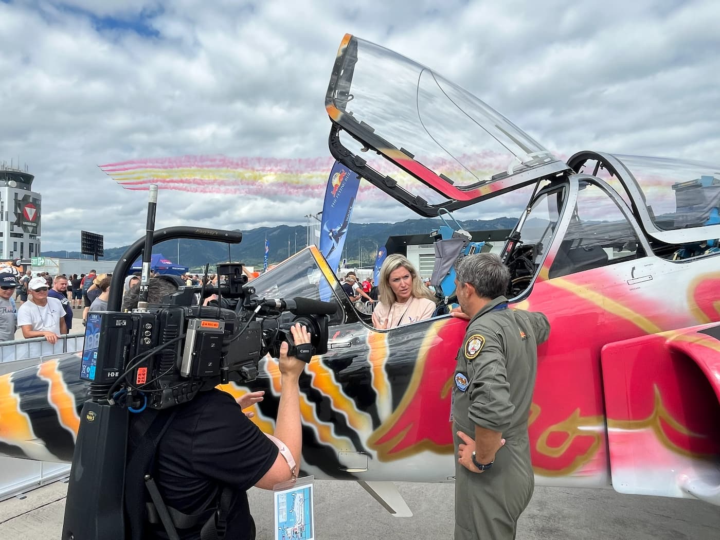Live-Kameramann bei der Airpower 2024 in Zeltweg